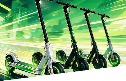 Quatre trottinettes électriques alignées dans l’atelier ECOTROT à Albi